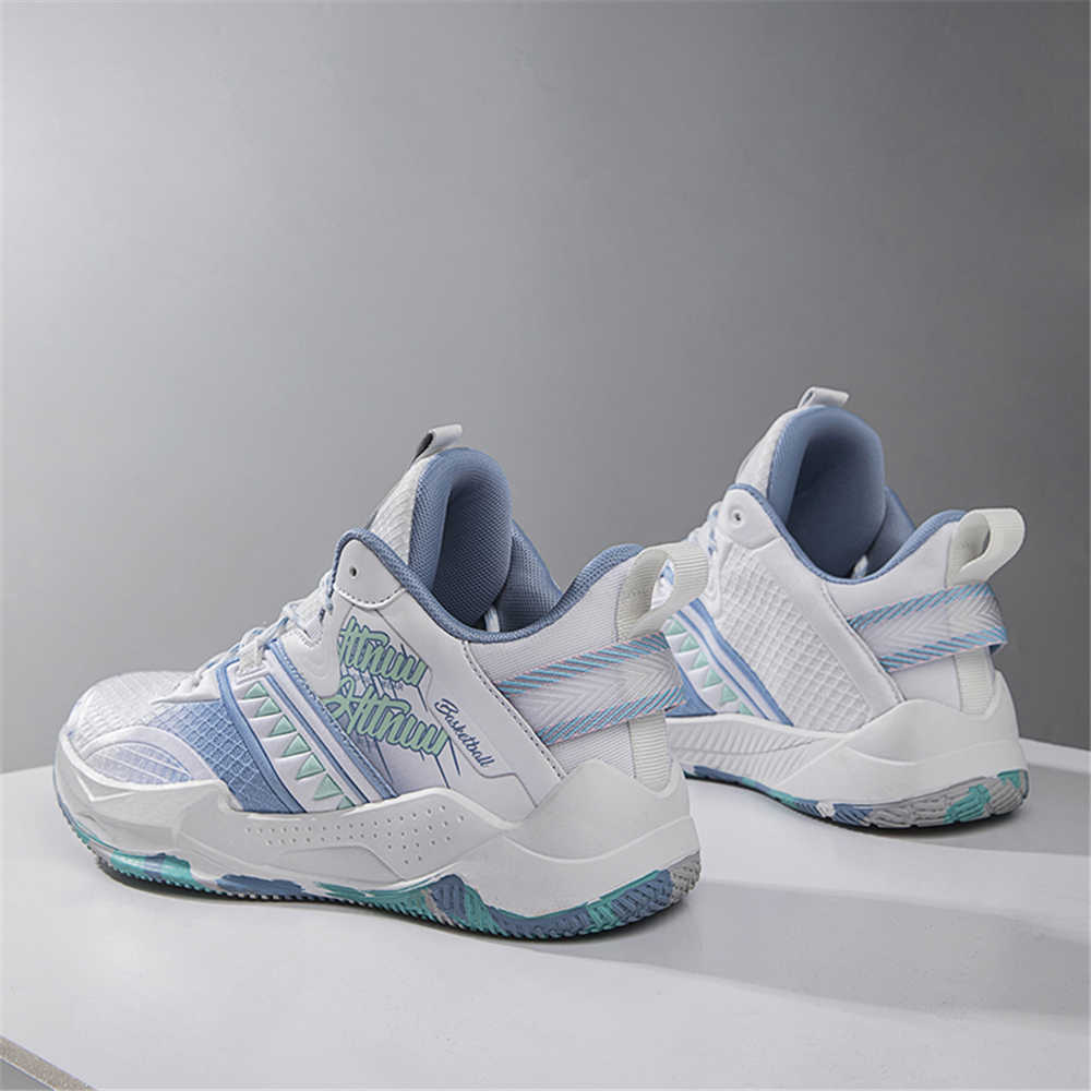 Cotton Short Brand Sports Shoe - Men Shoes Brand บทวิจารณ์และราคา
