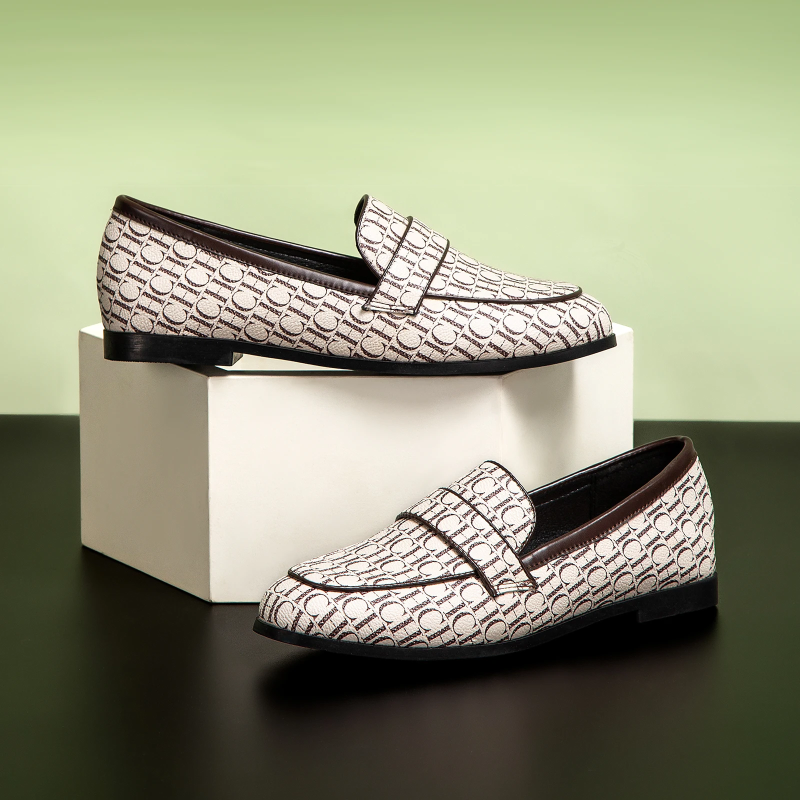 Classic Style Fashion Retro Wo - Men Shoes Gucci บทวิจารณ์และราคา
