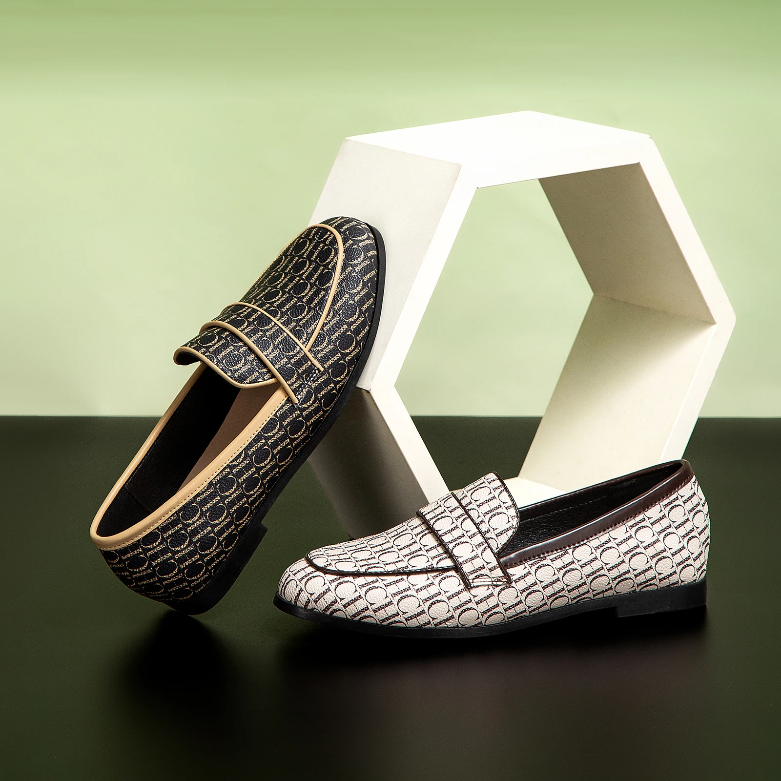 Classic Style Fashion Retro Wo - Men Shoes Gucci บทวิจารณ์และราคา
