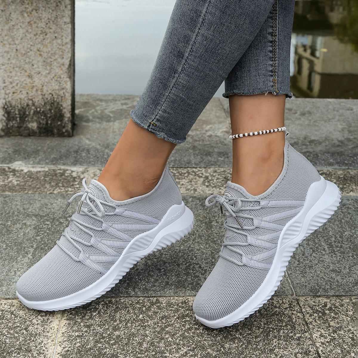 Women's  Breathable Knit Mesh  - Mesh Trainer Breathable บทวิจารณ์และราคา