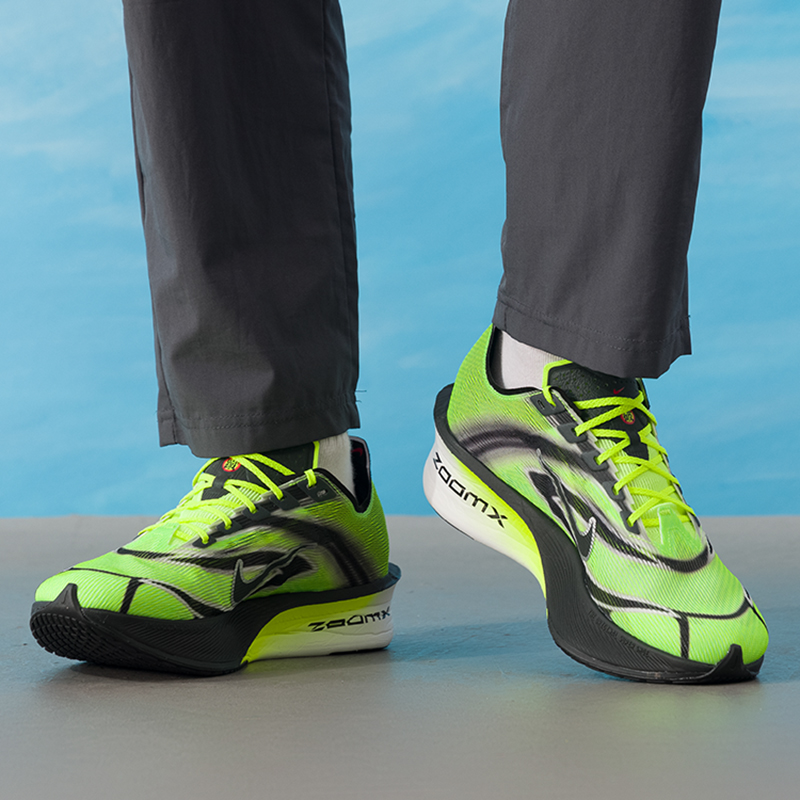 Nike Men's Sports Shoes Zoomx  - Men'S Shoes Next บทวิจารณ์และราคา