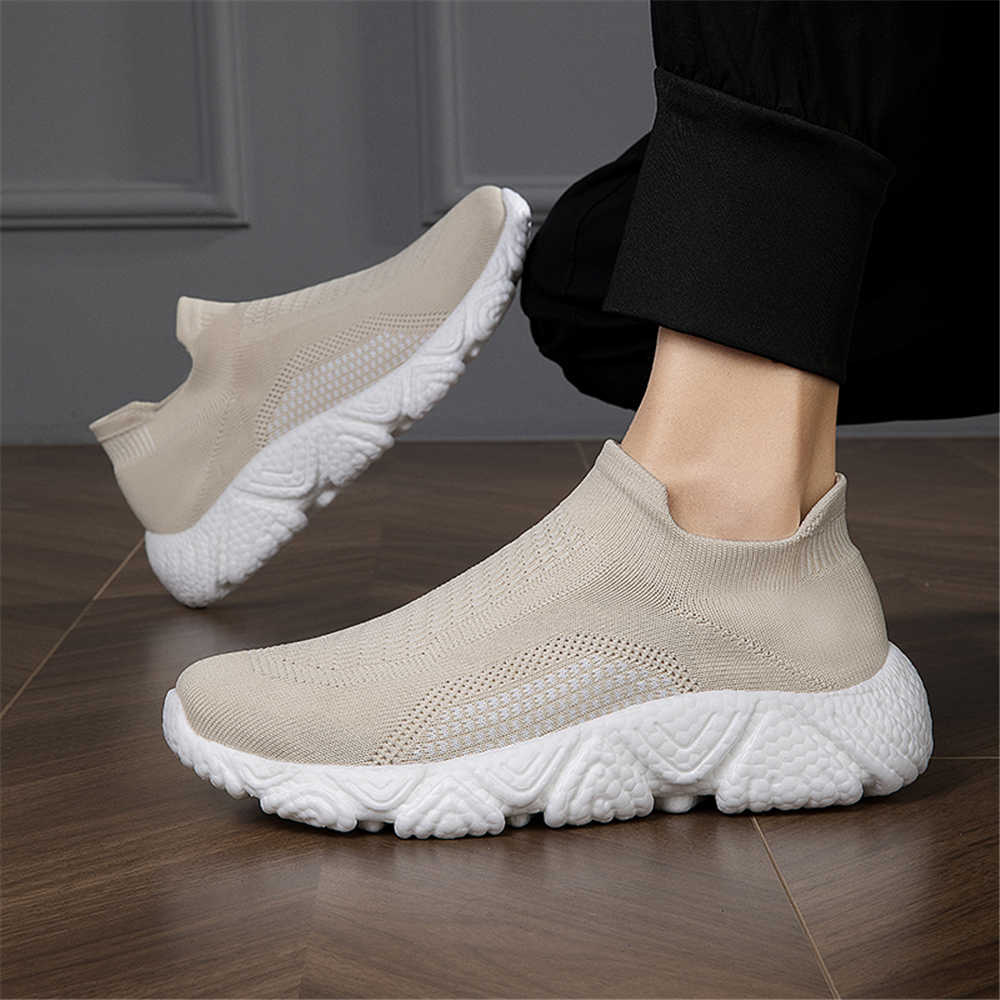 Flatform Appearance Increases  - Men Shoes Runners บทวิจารณ์และราคา