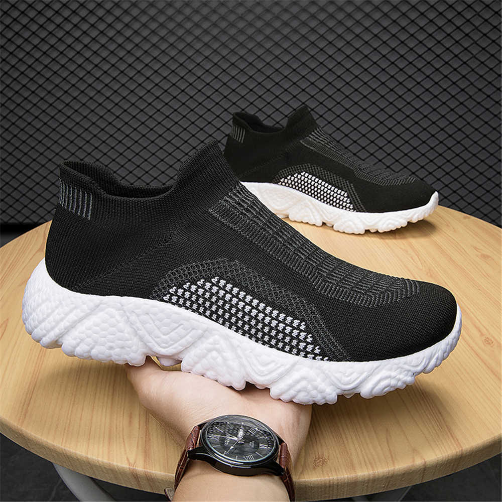 Flatform Appearance Increases  - Men Shoes Runners บทวิจารณ์และราคา