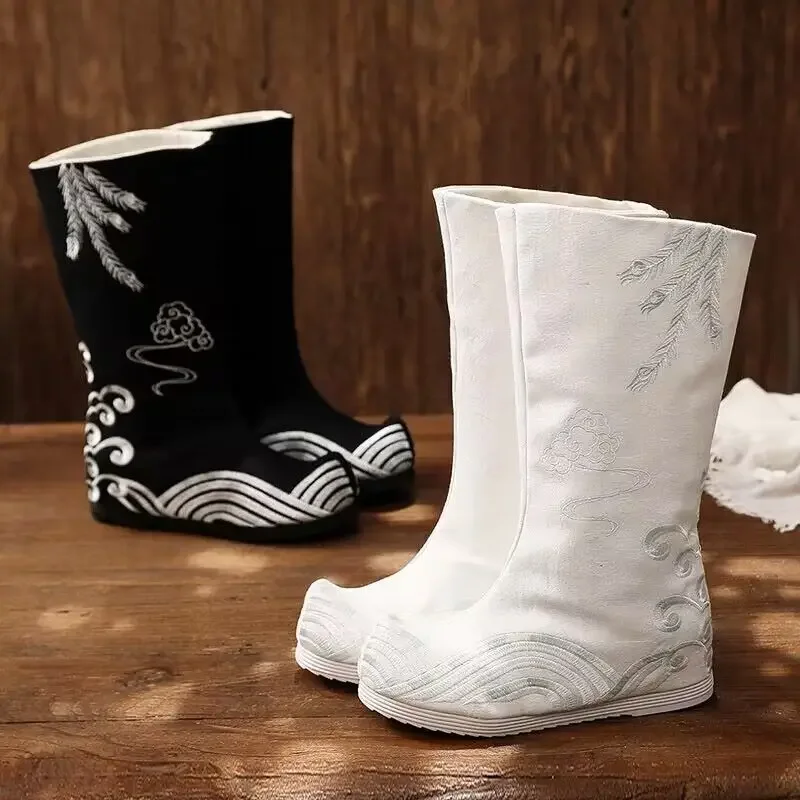Chinese Hanfu Embroidered Boot - Men Shoes White Colour บทวิจารณ์และราคา
